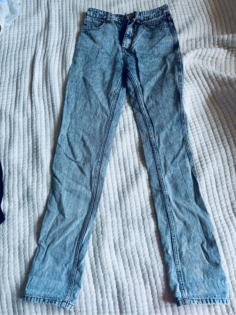 Acid Wash Women's Hugh-waisted Straight-Leg Jeans
